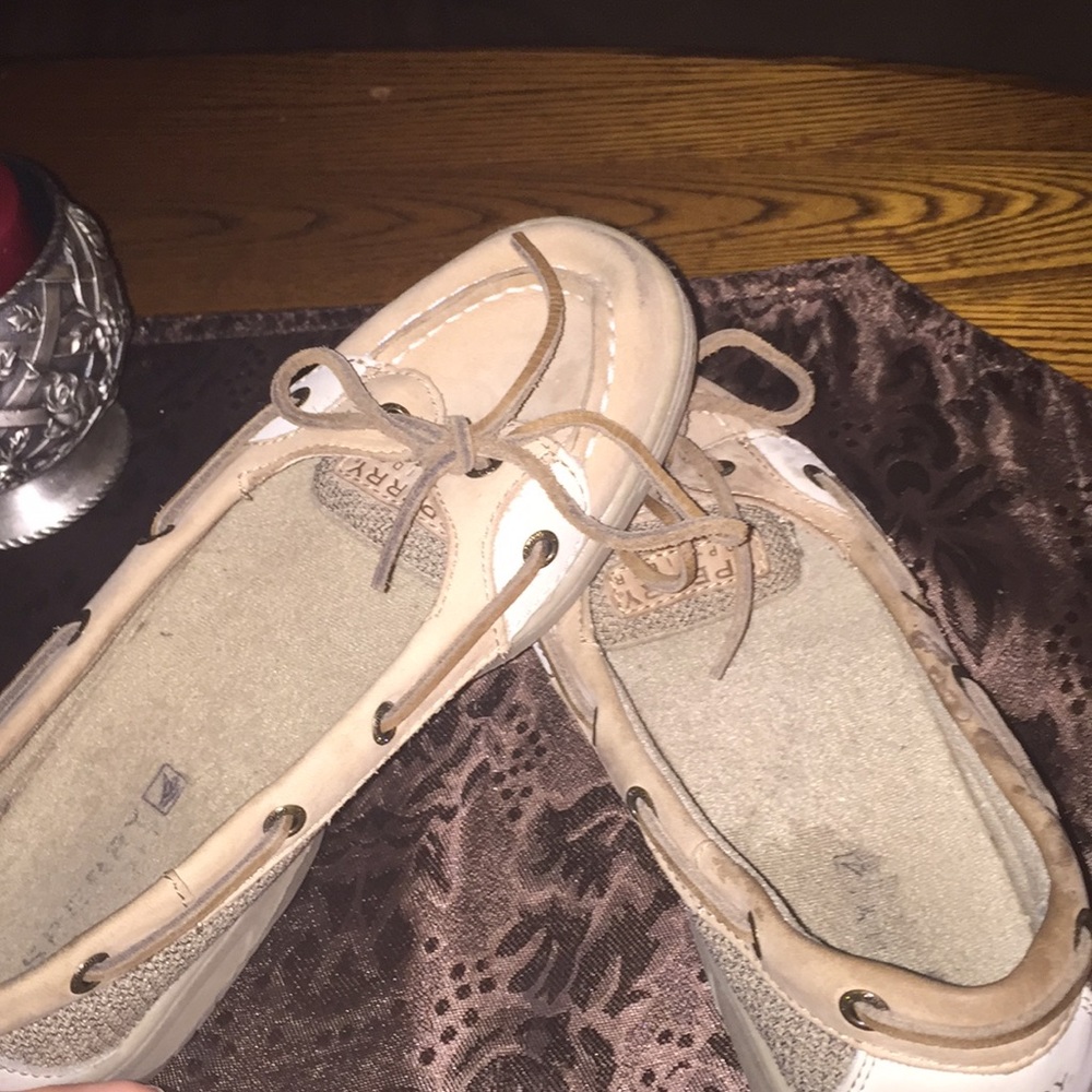 Size 3 Tan Sperrys